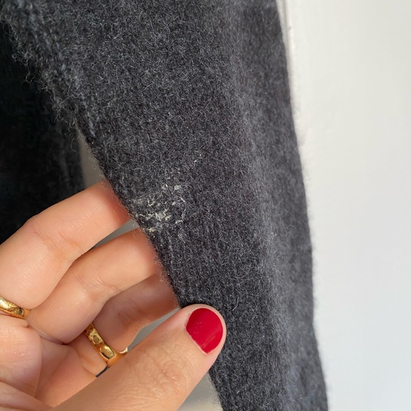 C by Bloomingdale's Dip-Dye Brushed Cashmere Sweater ombré - 100% Exclusive - Picture 4 of 7